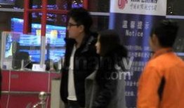 賈乃亮機場回應視頻爆料,澄清真相，勇敢面對質疑